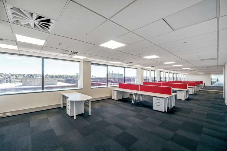 151 Victoria Street West City Centre_12