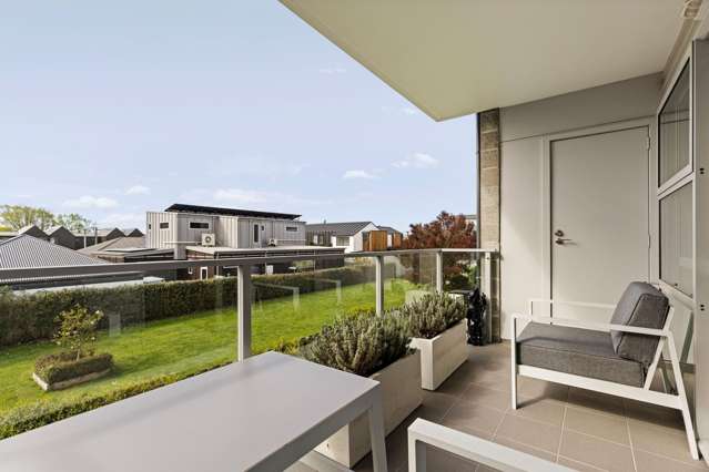 Updated Living. Two Car Parks. Great Location.