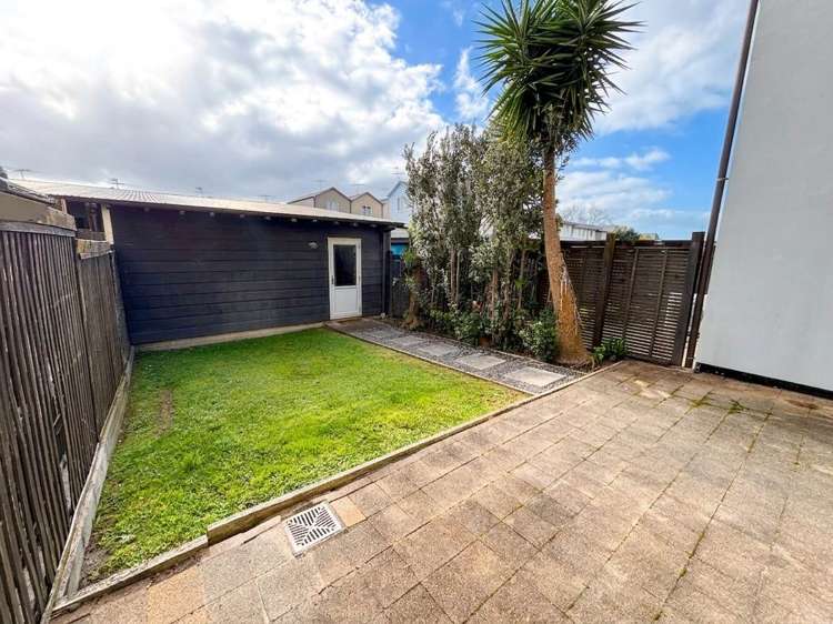 14 Opito Way East Tamaki_10