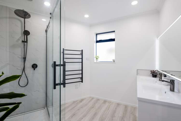 23 Oaklands Drive Cambridge_16