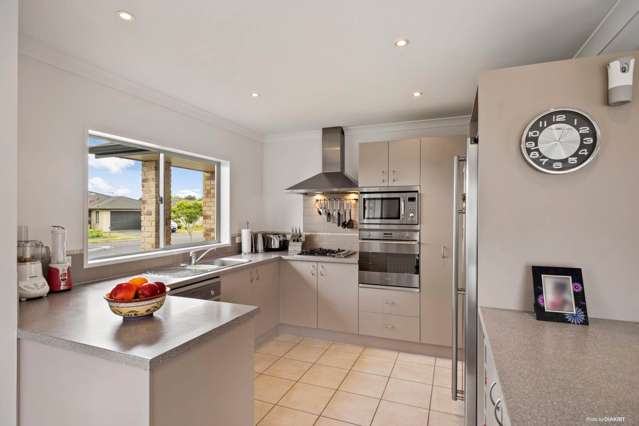 18 Andrusha Place Flat Bush_3