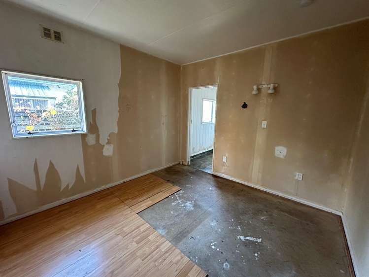 20 Churchill Crescent Featherston_8