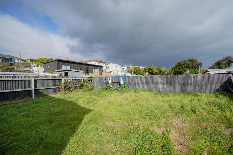 11 Boyne Street Bluff_28