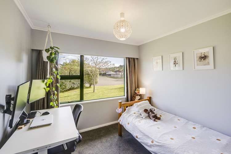16 Surrey Street Taradale_13