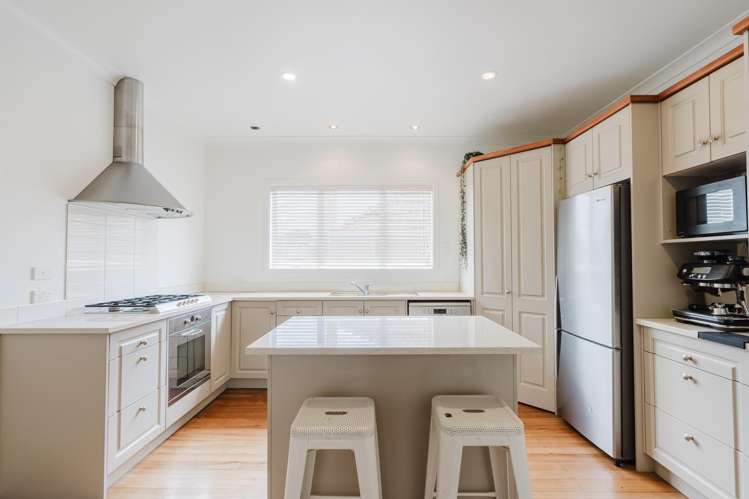 55 Plunket Terrace Hamilton East_6