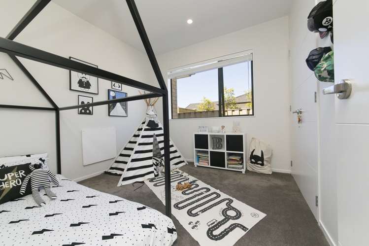 14 Turpin Road Riverhead_13