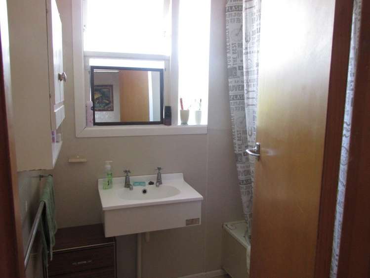 12 Bledisloe Avenue Putaruru_9