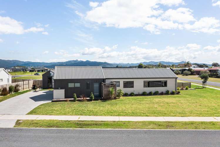 2 Motutere Drive Matarangi_18