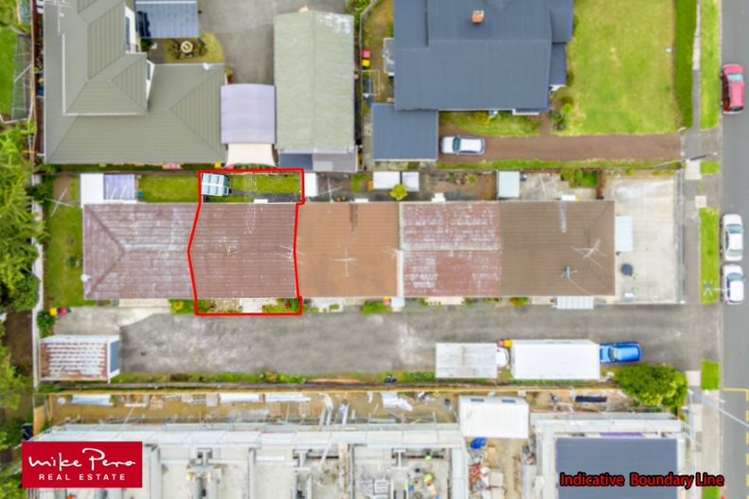 4/127 St George St 10695_10