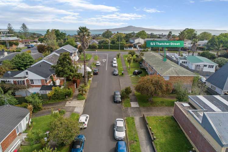 5/2 Thatcher Street Mission Bay_9