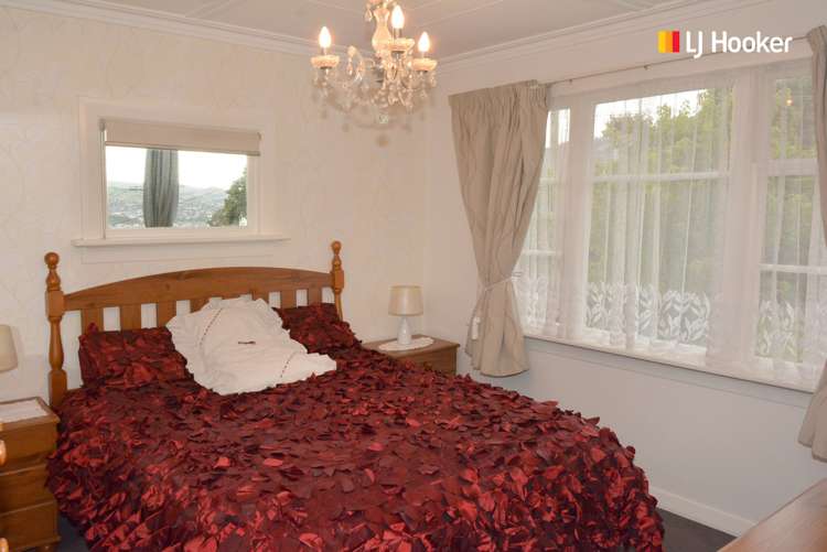 6 Middleton Road Kew_19