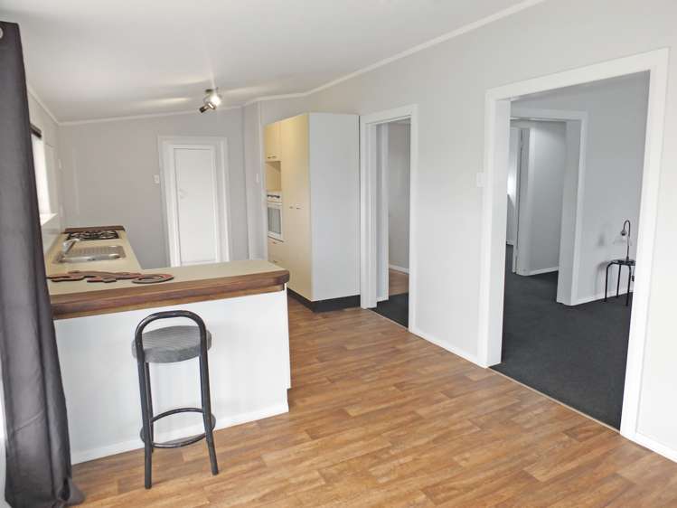 37 Cook Street Foxton_18