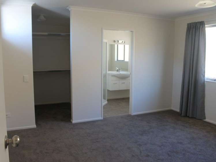 102 Bishopdale Avenue Bishopdale_6