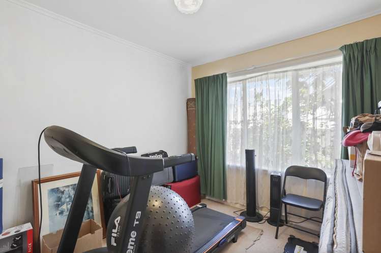 23 Tirimoana Road Te Atatu South_17