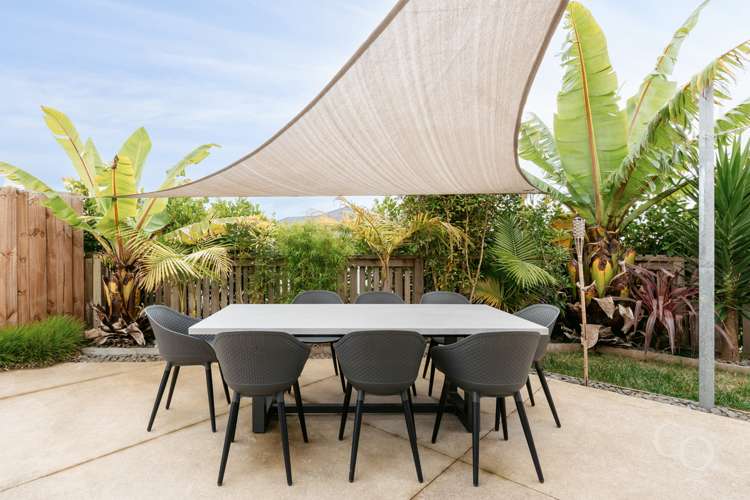 3 Blacklock Road Pyes Pa_26