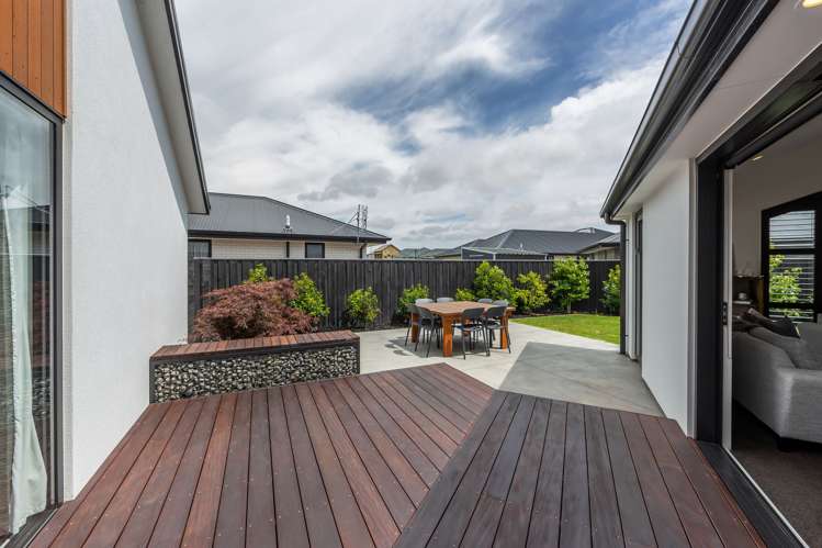 96 Oaks Drive Lincoln_13