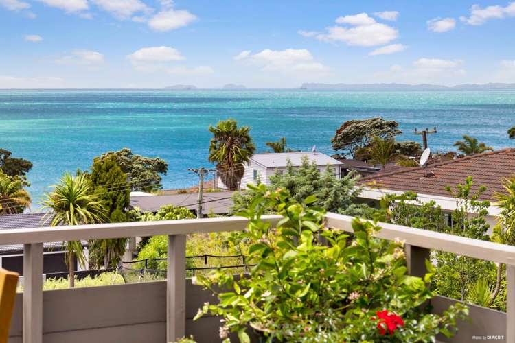 2/499 Beach Road Murrays Bay_20