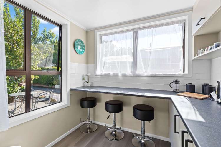 55 Bedford Avenue Gonville_5