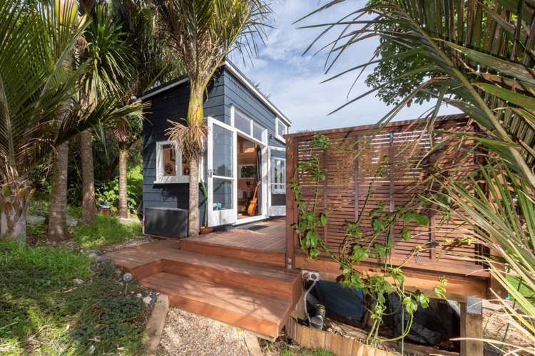 125 Seaview Road Piha_15