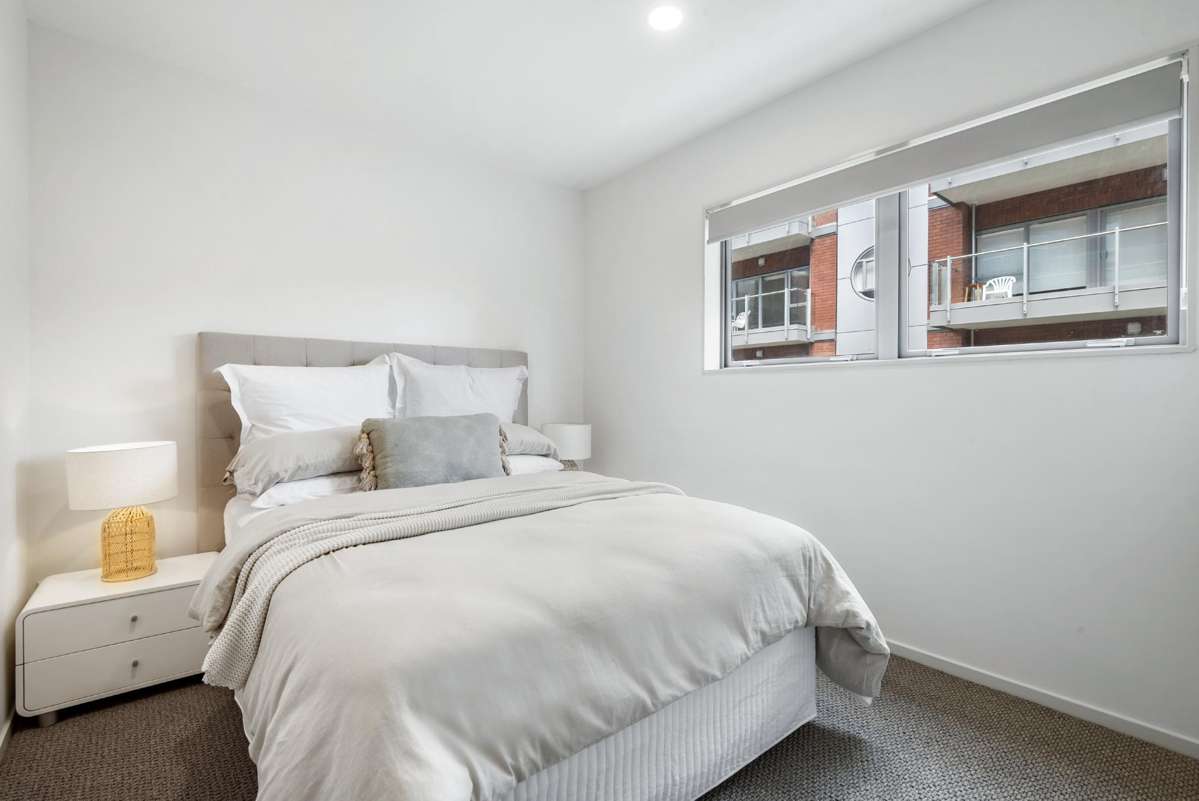 210/4 Wagener Place_4