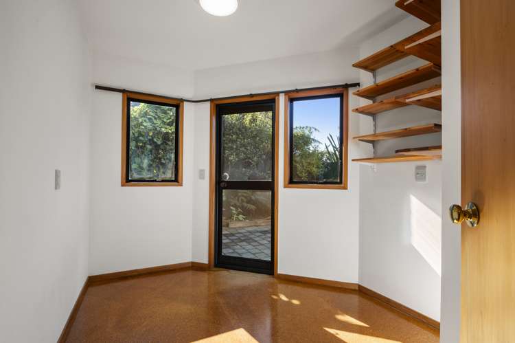 5a Saint Andrews Road Epsom_20