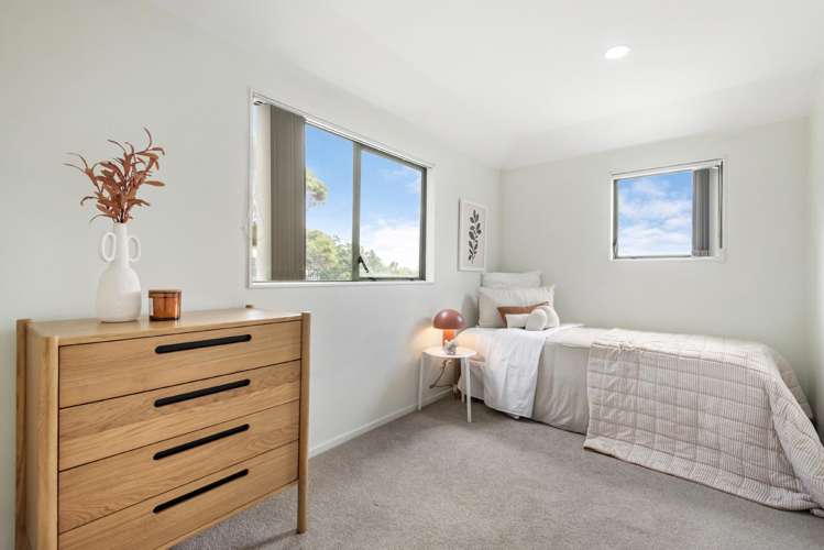 2/21 Bonito Place Bayview_16