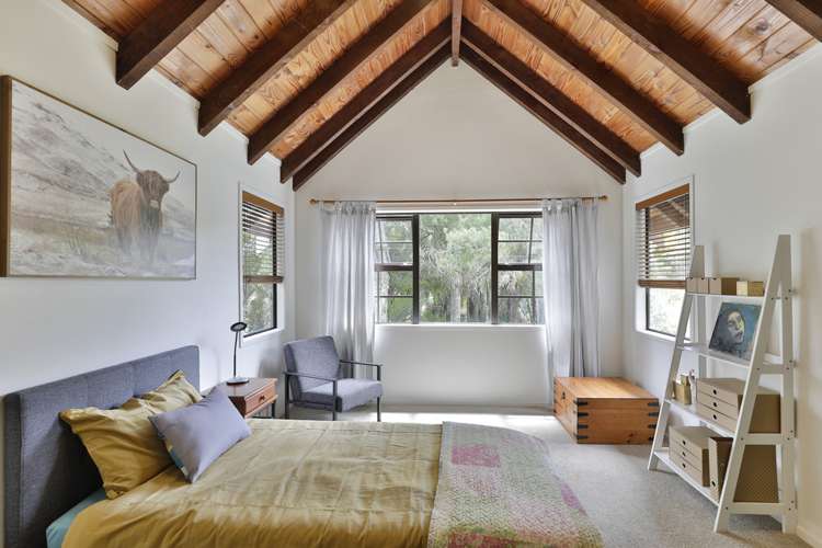 9 Valley Road Titirangi_5