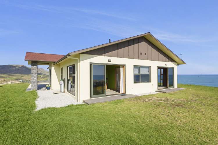 413 Fraser Smith Road Awakino_14