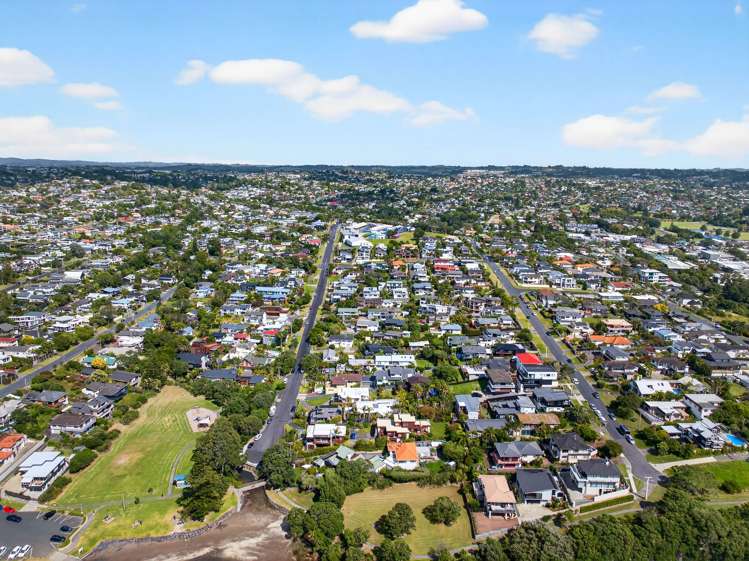 1 & 2/50 Masterton Road Rothesay Bay_20