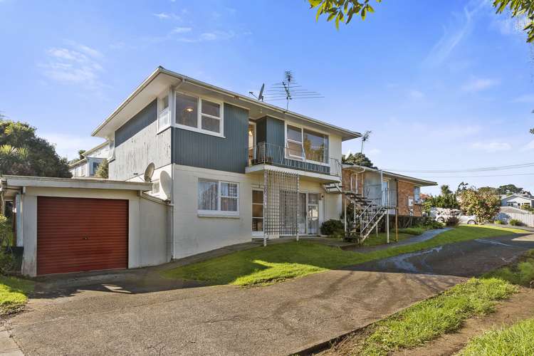 2/10 Matiere Road Onehunga_9