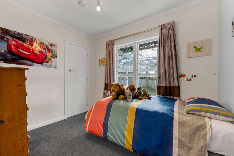 6 Tagor Street Glen Eden_10