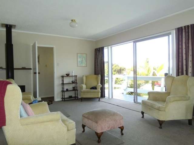 1 Marama Avenue Surfdale_3