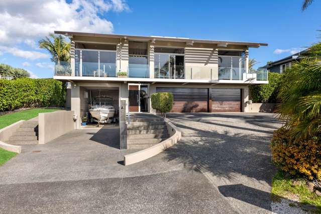 8 Intrepid Crescent Beachlands_2