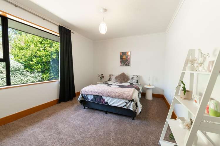 741 Waimea Valley Road Mandeville_17