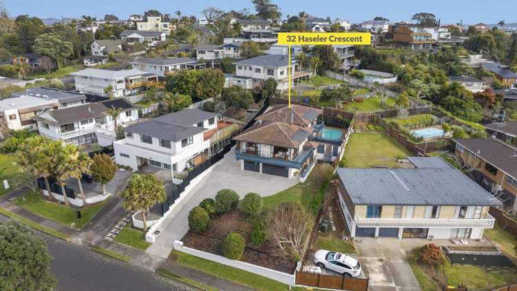32 Haseler Crescent Mellons Bay_21