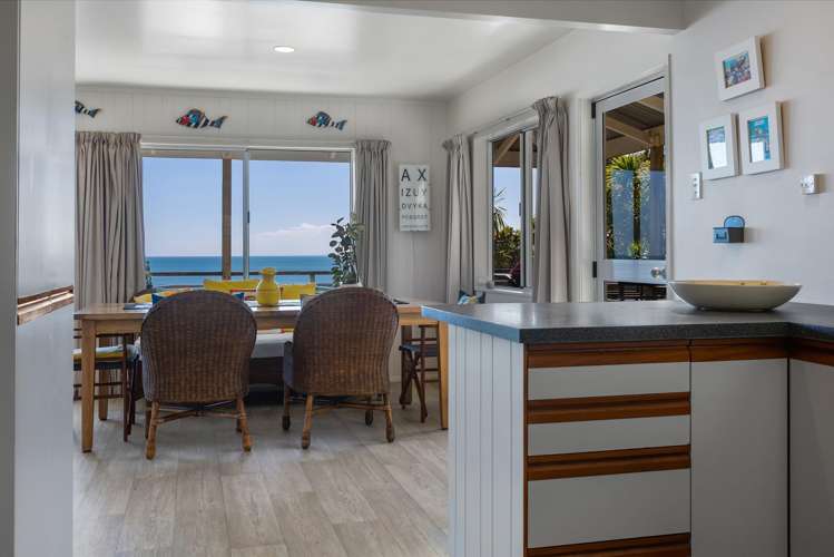 4 Tasman Heights Ahipara_16