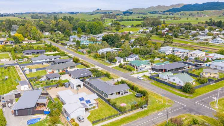 13 Bell Street Otane_38