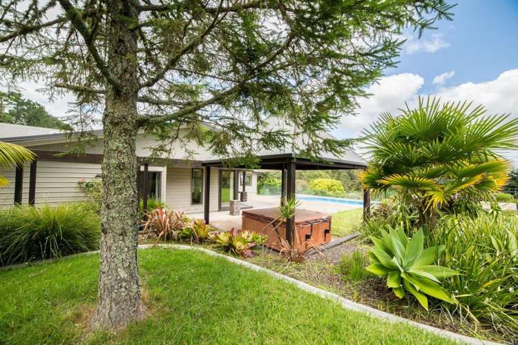 255 Okura River Road Okura_22