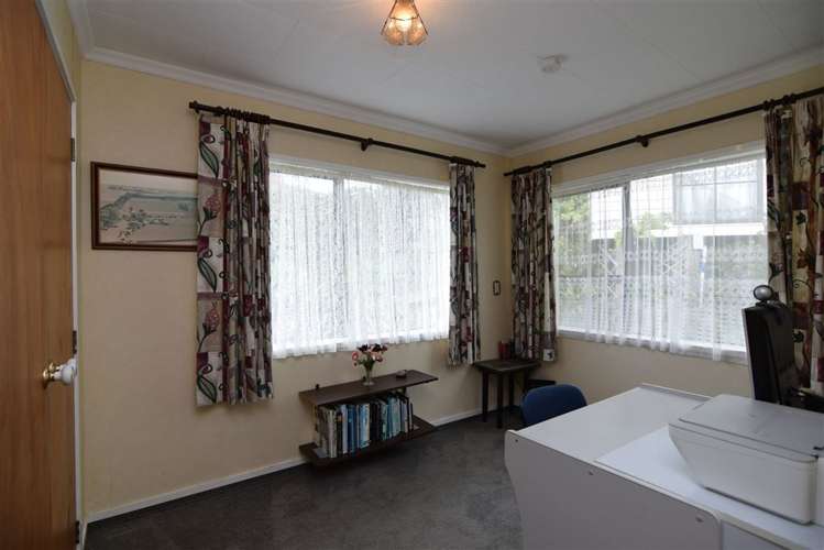 10 Pine Grove Tairua_13