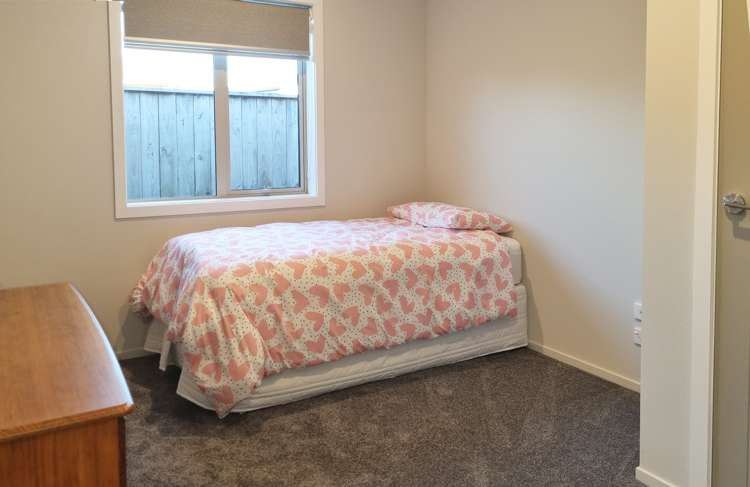 1 Warrington Court Carterton_13