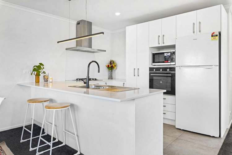 2 Harore Road Takanini_21