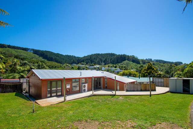 LARGE 5 BEDROOM HOME