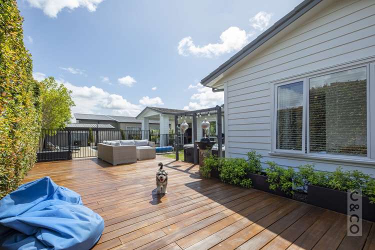 14 Floyd Road Riverhead_9