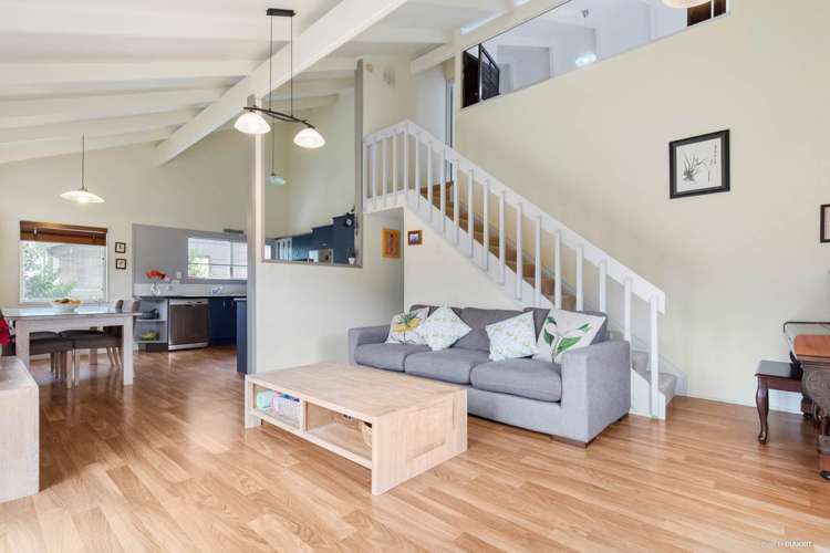 7 Honeysuckle Lane Mairangi Bay_7