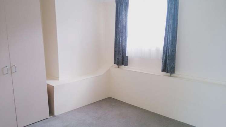 22 Beverly Place New Lynn_6