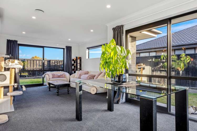 33 Lock Crescent_4