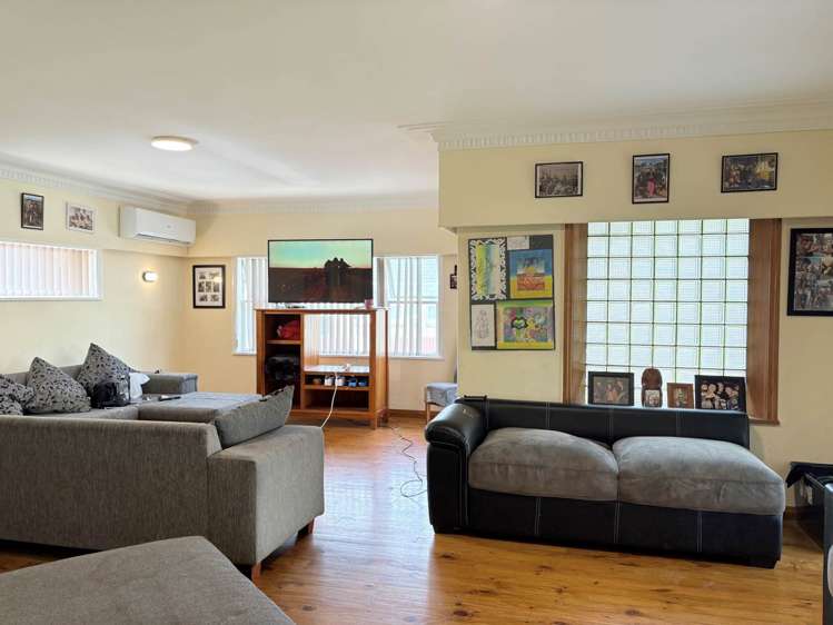 2 Great South Road_1