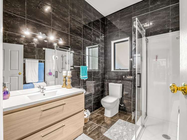 2 High Street Hawarden_30