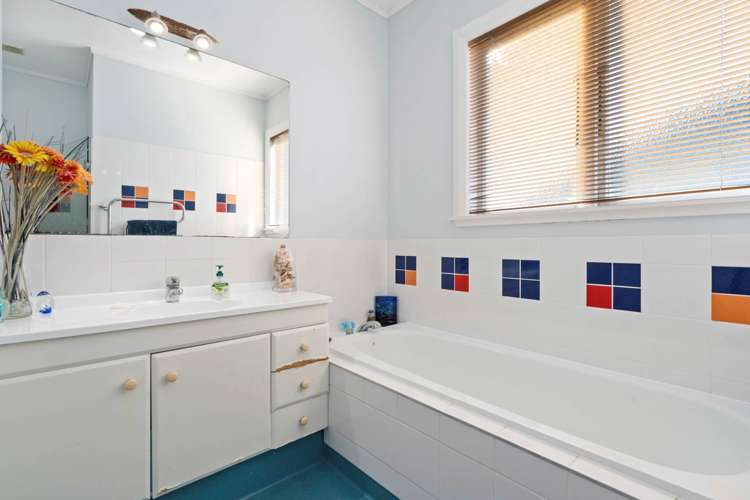 26 Clayburn Road Glen Eden_12