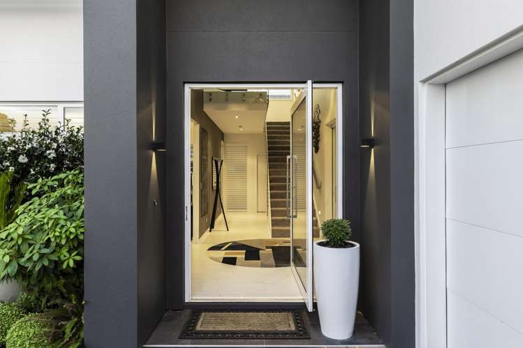 55 Merivale Lane Merivale_26